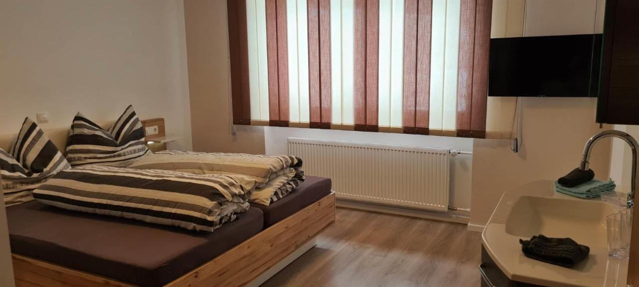 Ferienwohnung Willi Schruns ภายนอก รูปภาพ